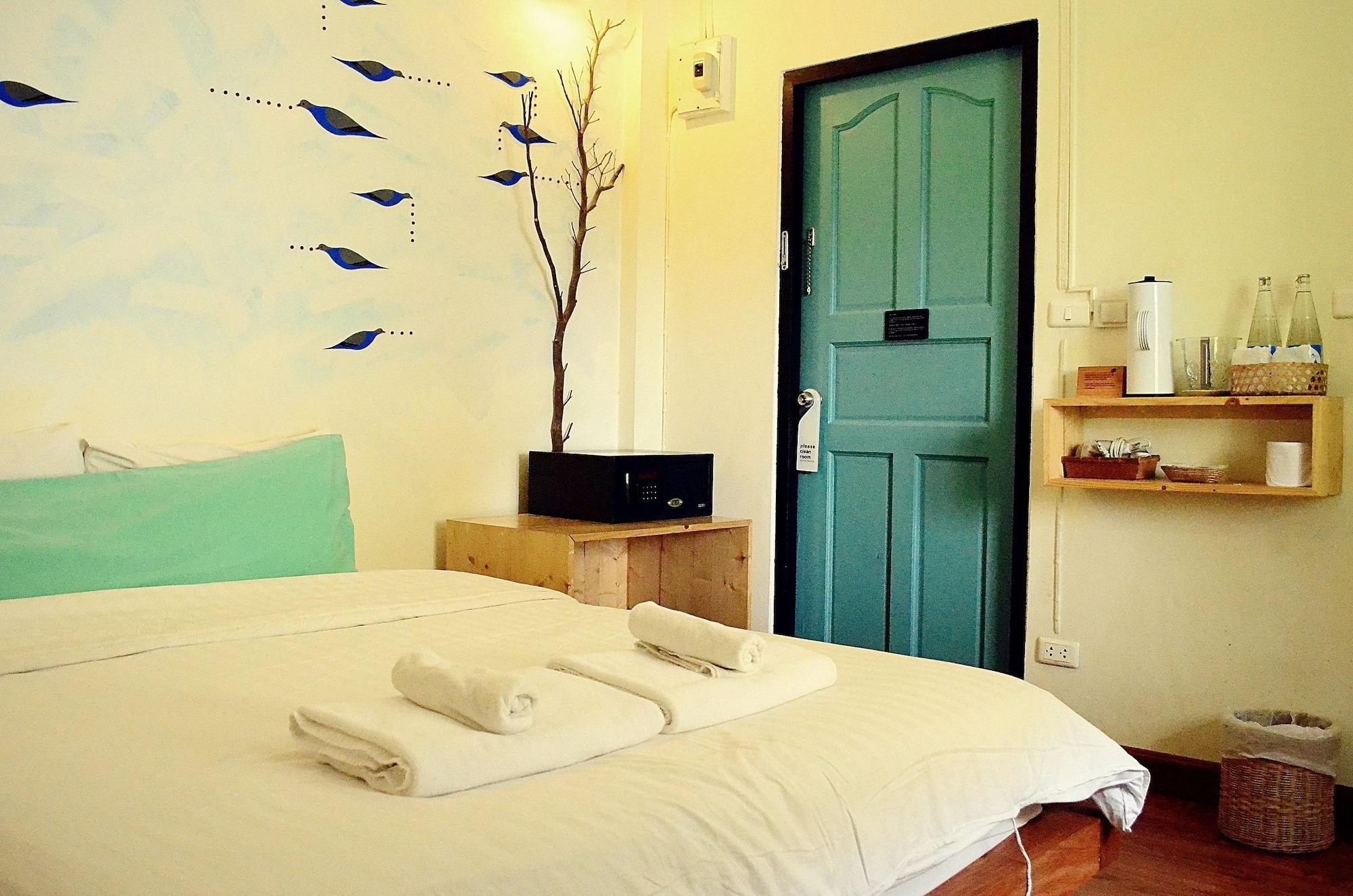 Early Bird Bed & Breakfast (Adults Only) Chiang Mai Ngoại thất bức ảnh