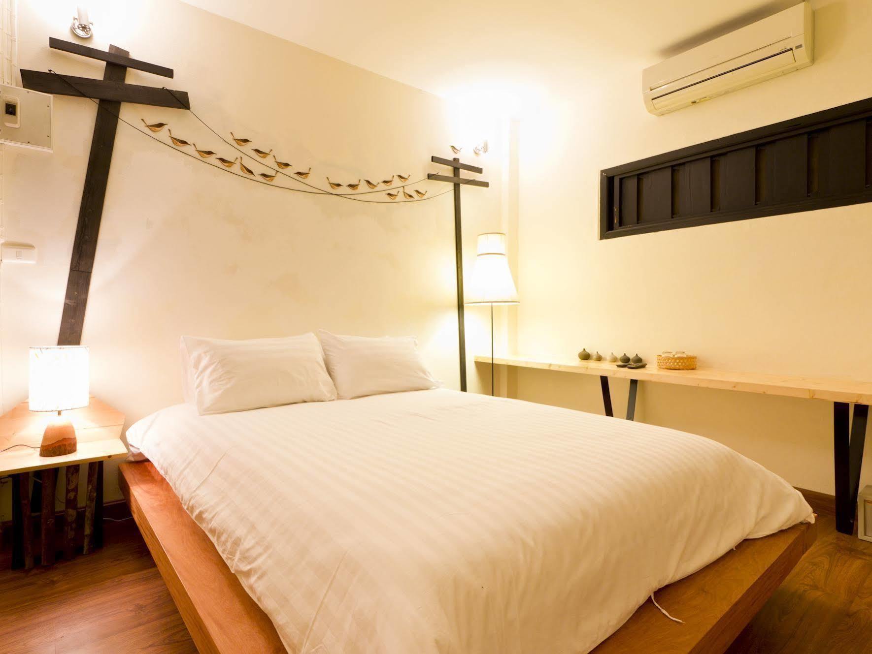 Early Bird Bed & Breakfast (Adults Only) Chiang Mai Ngoại thất bức ảnh